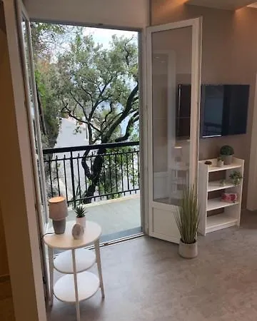 Apartment La Scogliera *