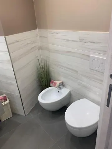 La Scogliera Apartment *