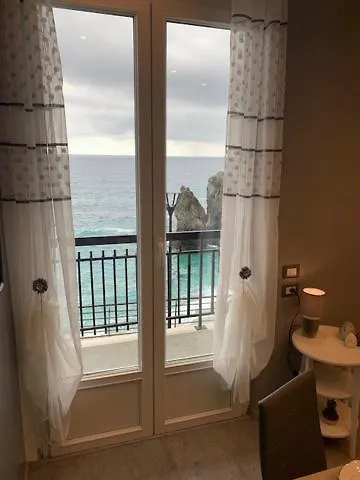 La Scogliera Apartman